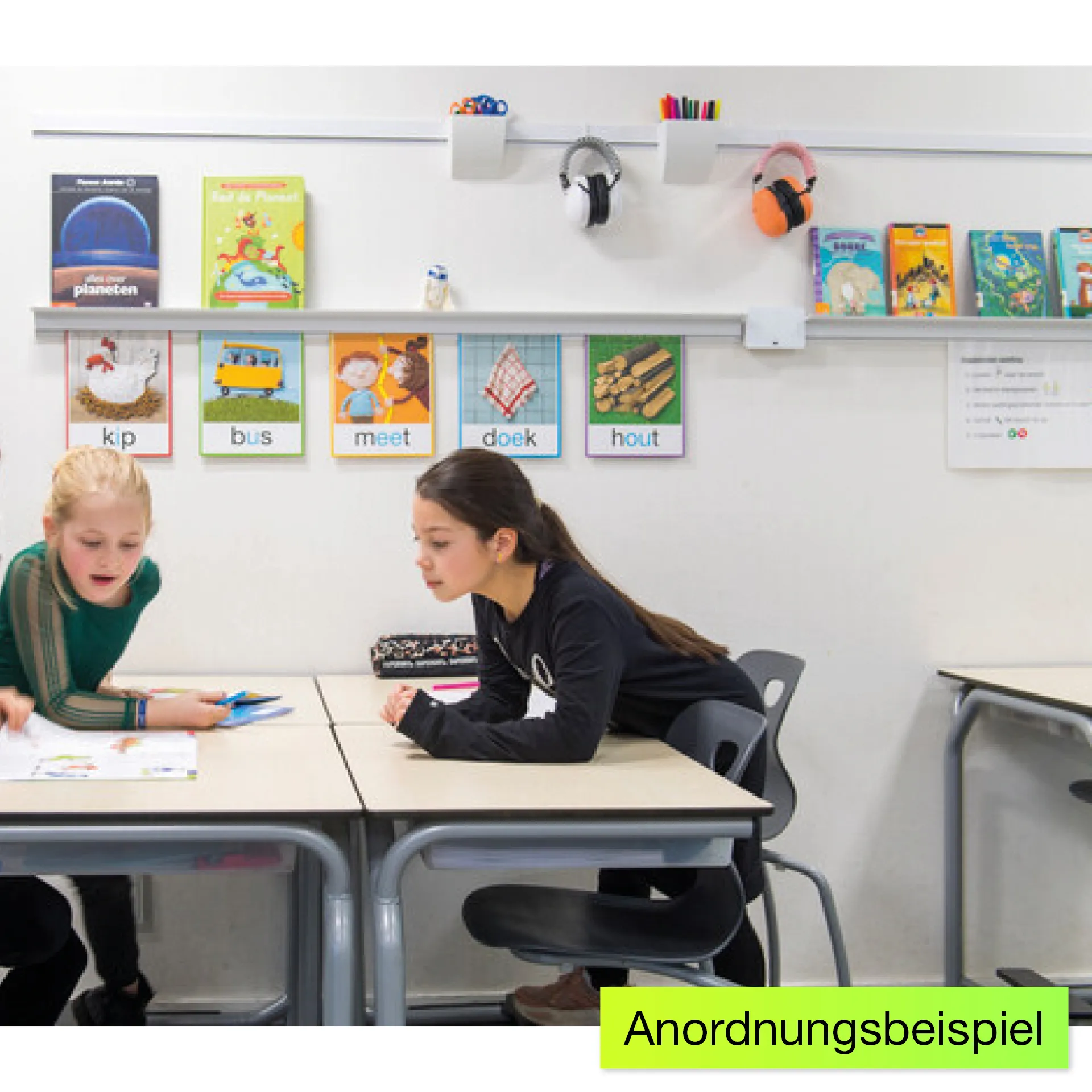 Info-Leiste mit Befestigungs-Material, 100 cm, weiß