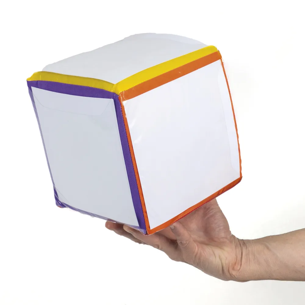 Activity-Würfel mit Einschubtaschen