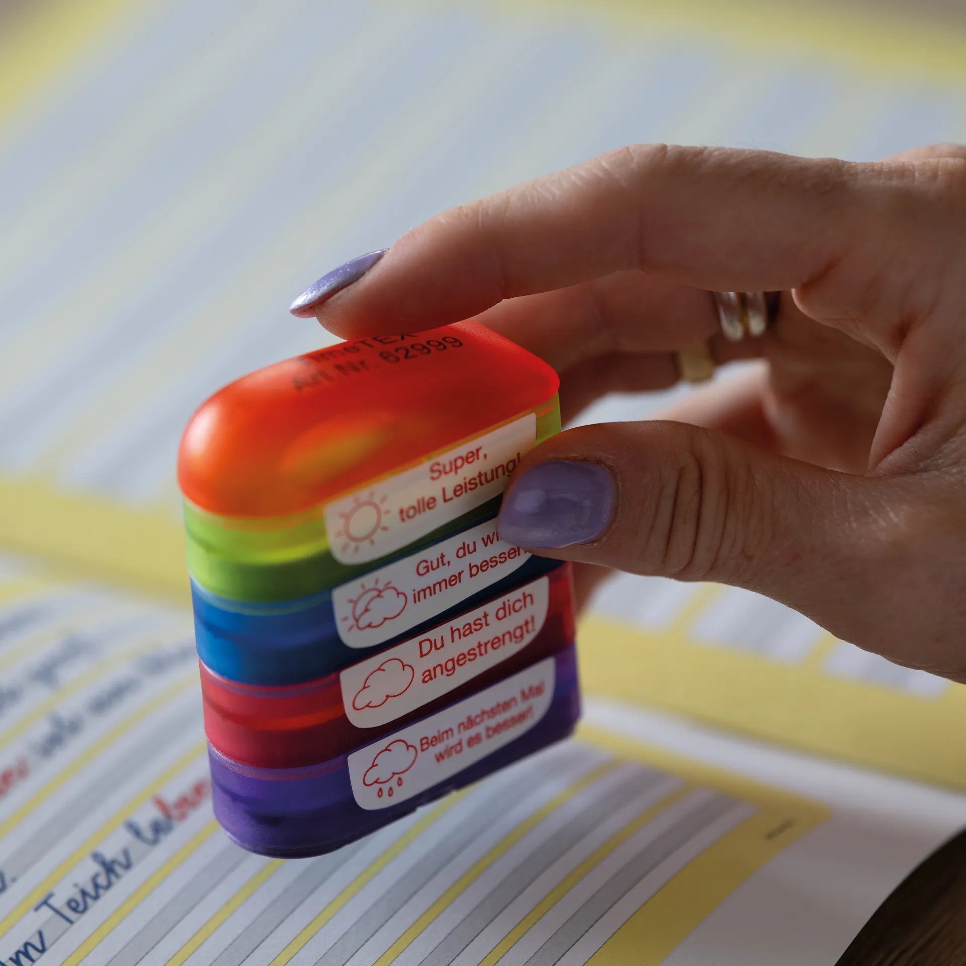 Stempel-Türmchen, Sonne und Wolken