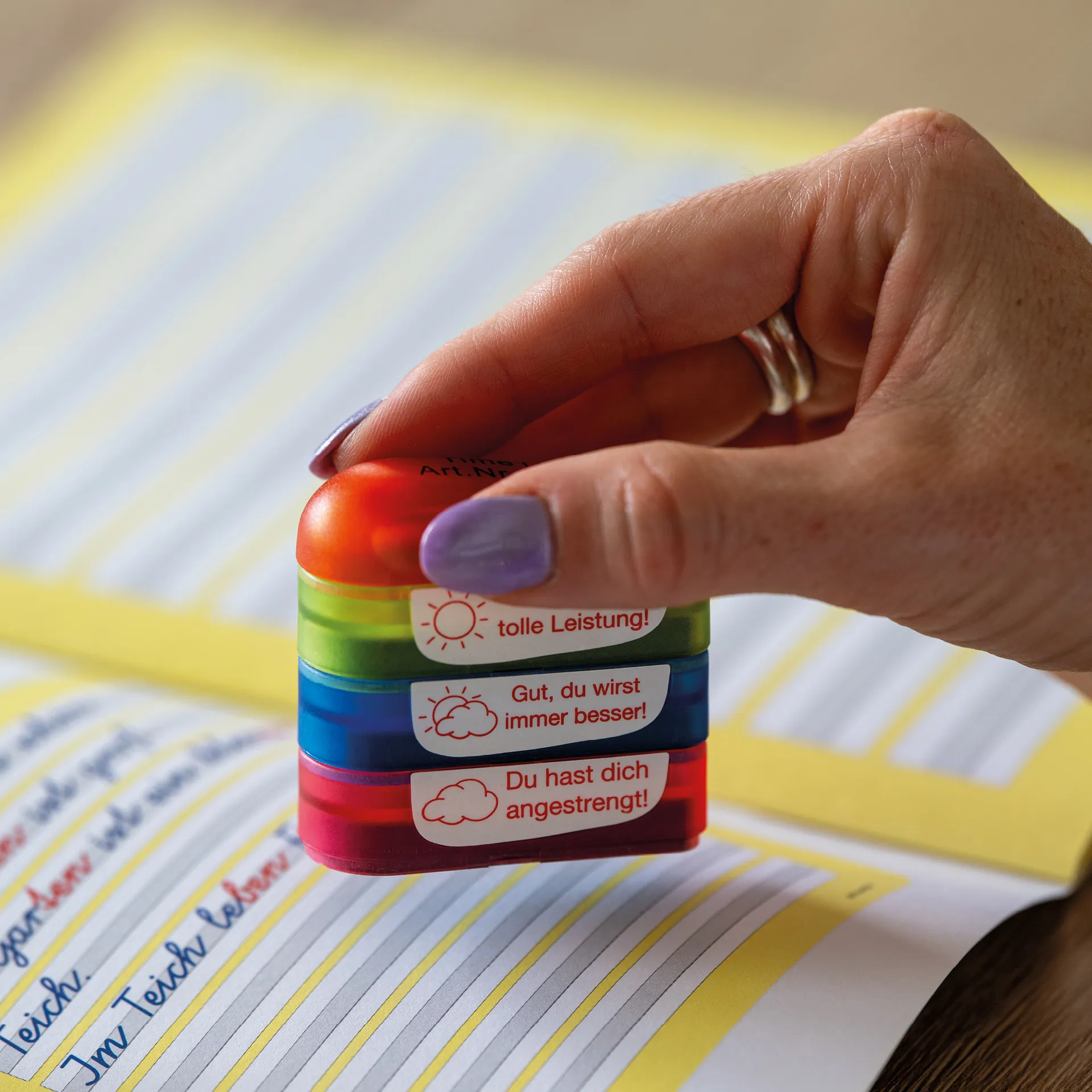 Stempel-Türmchen, Sonne und Wolken